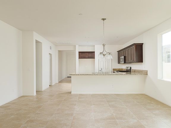 Dining area adjacent to kitchen