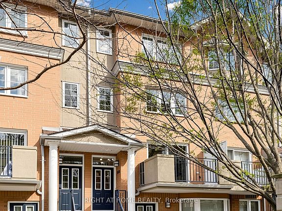 2nd image of 28 Sommerset Way Unit 1520