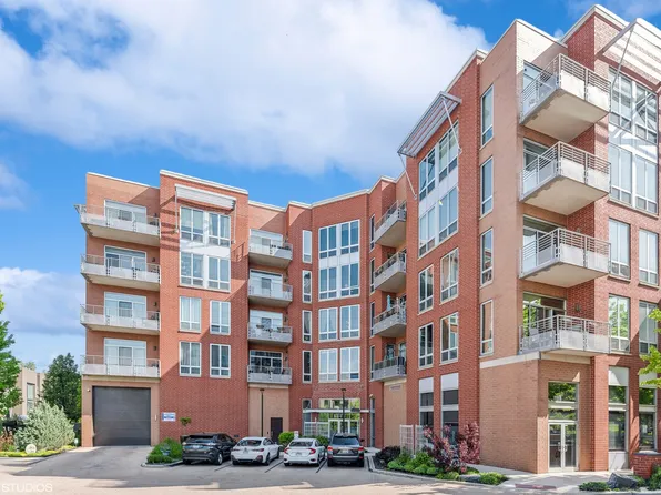 4846 N Clark St APT 304N, Chicago, IL 60640