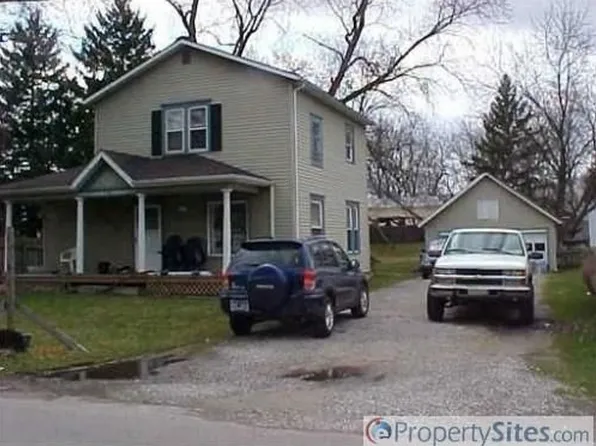 2815 Hollywood St, Lansing, MI 48906