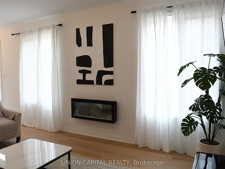 3141 Blazing Star Ave — Photo 12
