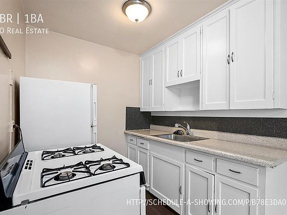 3rd image of 1160 Colorado Blvd #1