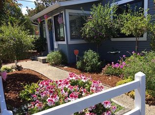 1098 Hoffman Ave, Monterey, CA 93940