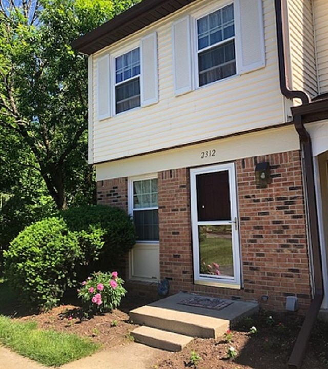 1st image of 2312 S Burberry Ln