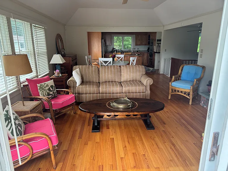 9 Money Point Rd — Photo 5