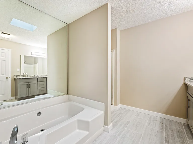 2225 Fairways Ct NW — Photo 43