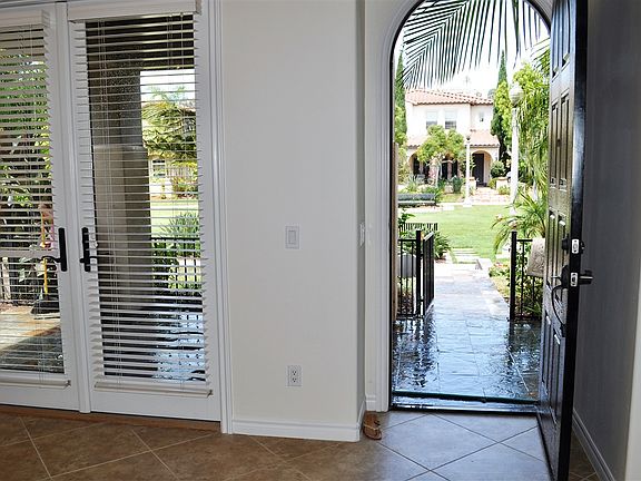5th image of 2124 McDonough Ln