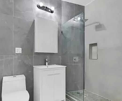 5th image of 4 McGuinness Blvd #3