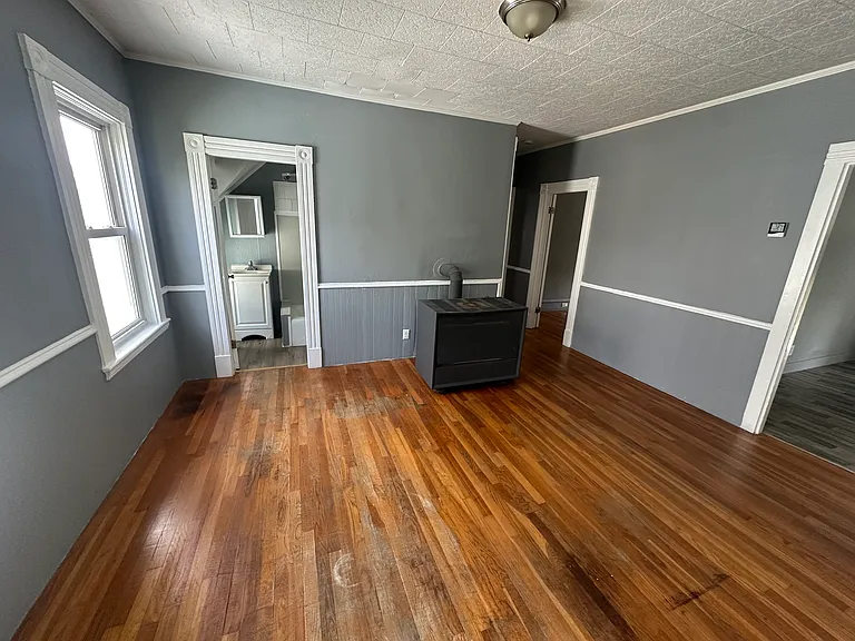 630 Birch St #3 — Photo 8