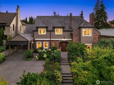 321 36th Avenue E, Seattle, WA, 98112
