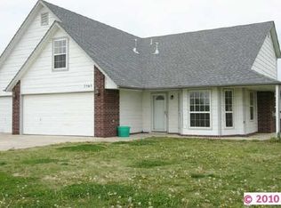 2565 Chute Dr, Oologah, OK 74053