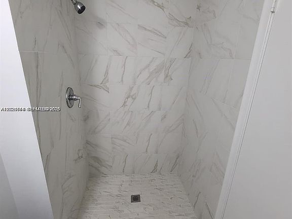4th image of 165 NW 93rd Ave #102