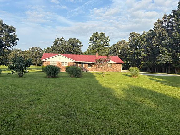 3rd image of 23210 Red Oak Dr