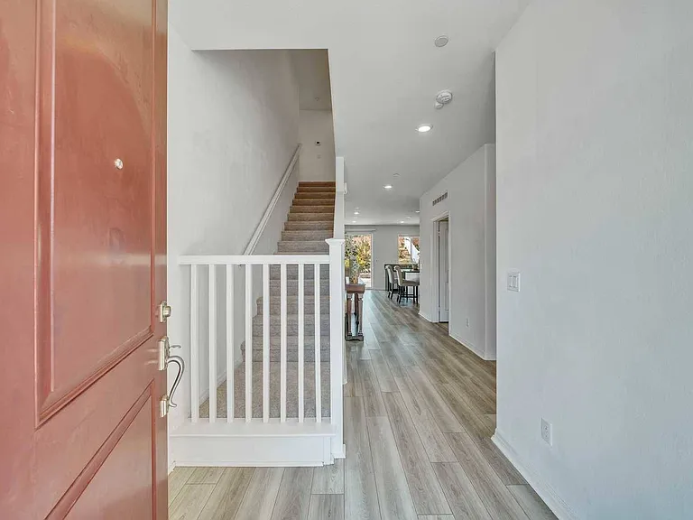 6599 Bryce Canyon Ct — Photo 34