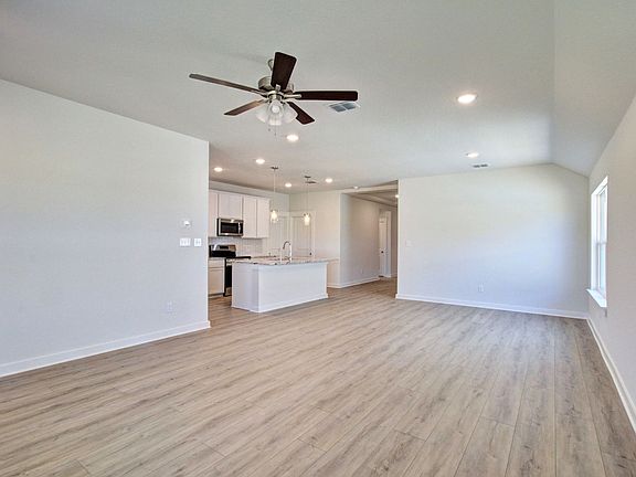 5th image of 3543 Starbright Dr