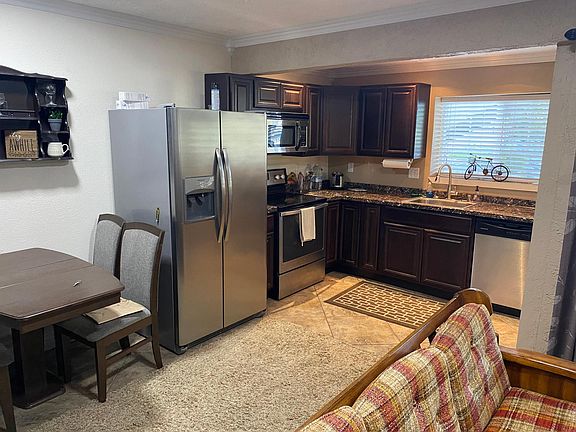 Fully equipped kitchen with all appliances and utensils