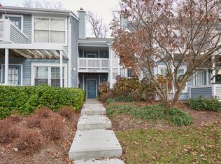 327 Sequoia Ct, Howell, NJ 07731