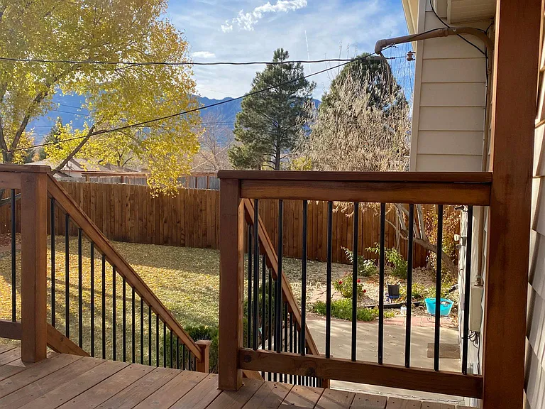 325 Catalina Dr — Photo 45