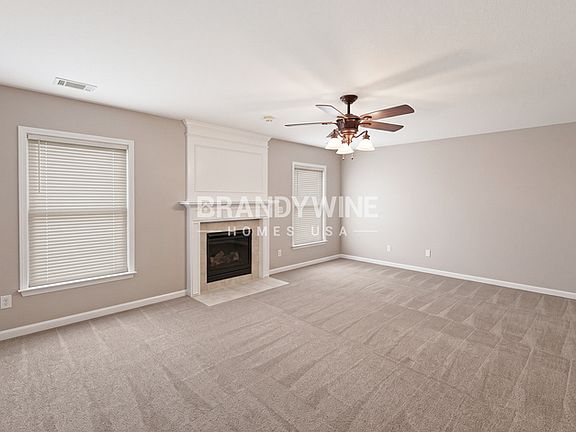 4th image of 5209 Lakerock Dr SW