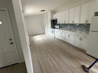 250 Clift St FLOOR 2, Central Islip, NY 11722