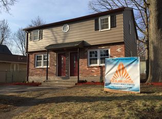 24-26 Arbutus St, Springfield, MA 01109