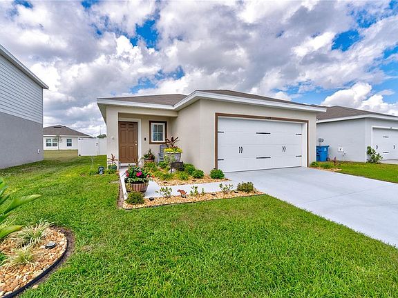 2nd image of 1609 FINNIGAN CIRCLE