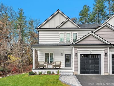 57 Raymond St #2, Franklin, MA, 02038