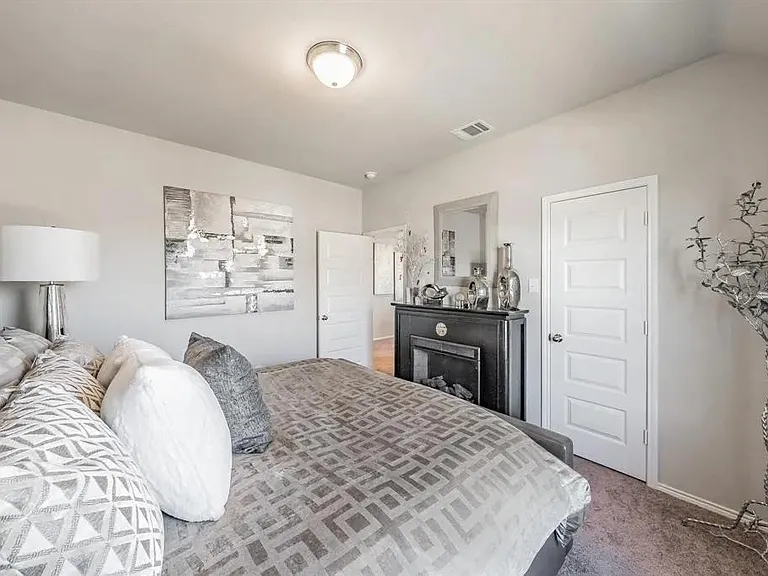 1132 Deer Ridge Dr — Photo 12