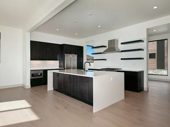 36 Geneva Drive UNIT H2, Silverthorne, CO 80498