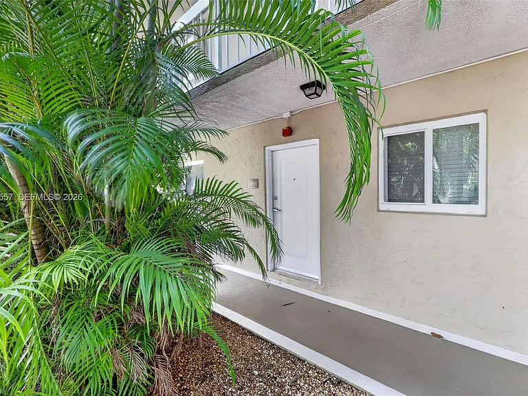7920 Camino Real #109 — Photo 24