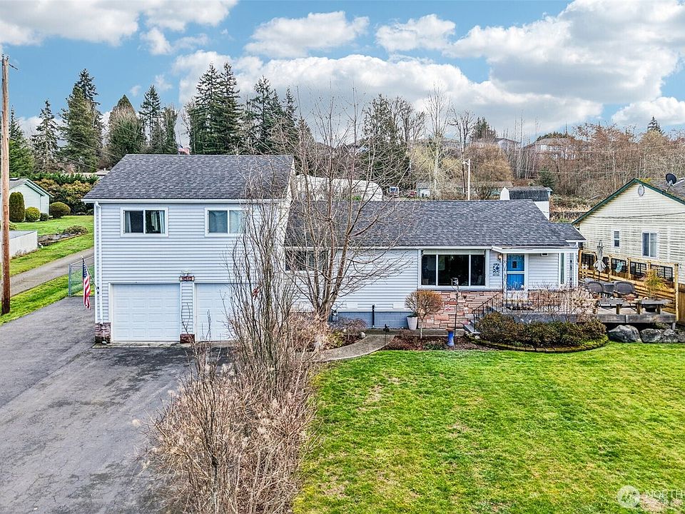 1st image of 4913 W Sunnyside Boulevard