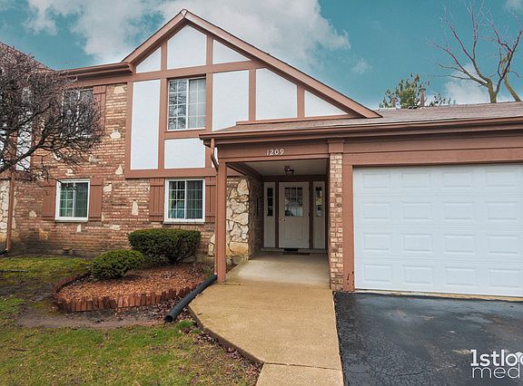 3rd image of 1209 Williamsport Dr Unit 4
