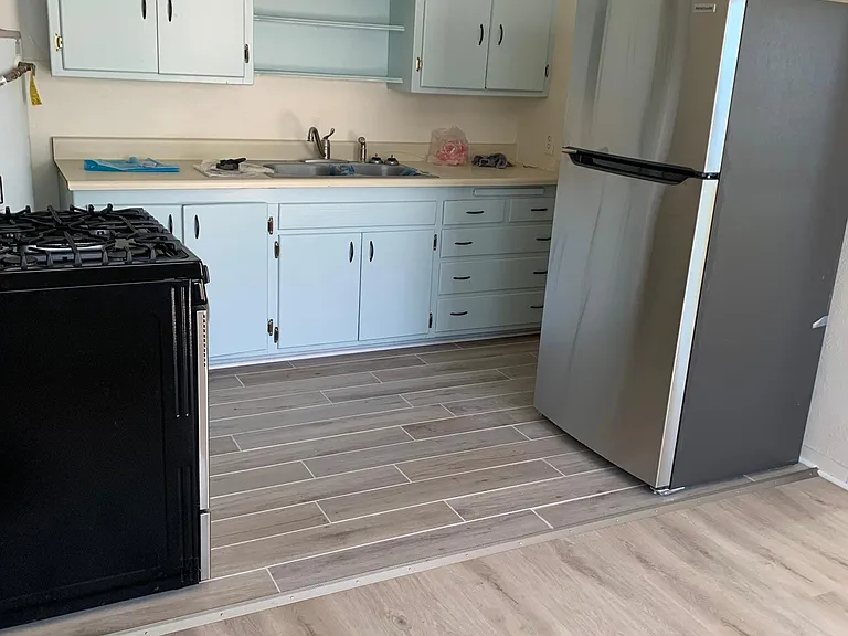 3528 Vail Ave SE — Photo 3