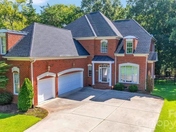 4995 Rea Rd, Charlotte, NC 28226