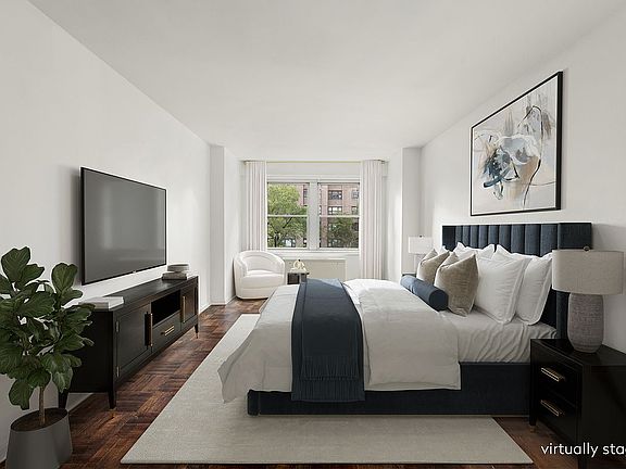 5th image of 75 E End Ave APT 7G