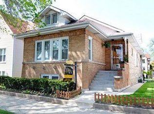 5840 W Byron St, Chicago, IL 60634