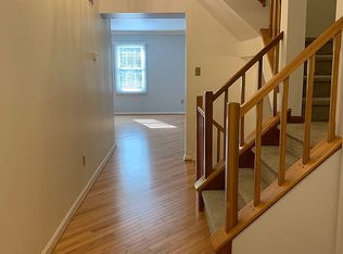 12 Woodstream Dr, Chesterbrook, PA 19087