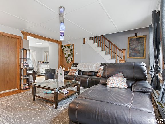 4th image of 36 Church Street