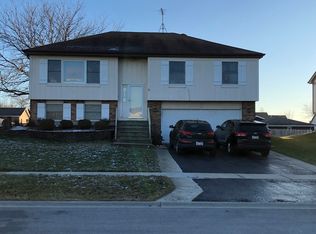 7503 W Haystack Dr, Frankfort, IL 60423