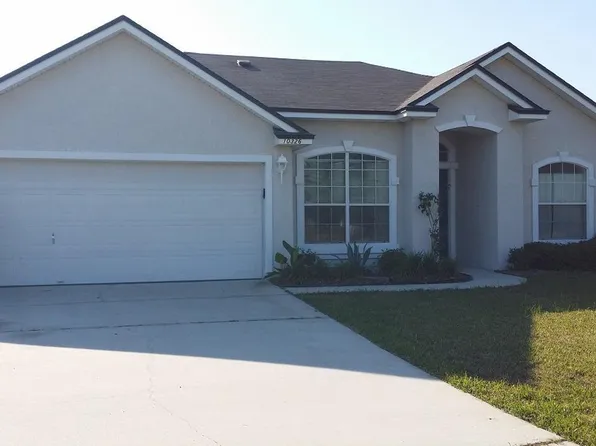 10326 Marsh Hawk Dr, Jacksonville, FL 32218
