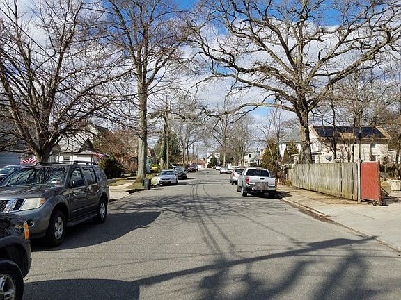 4th image of 632 Wadleigh Ave