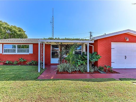 3rd image of 1108 Tamarac Dr