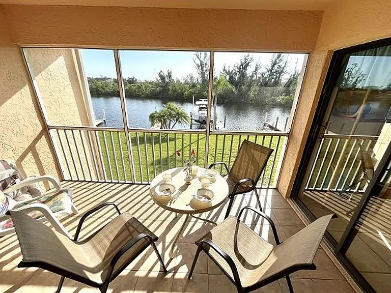 1348 Rock Dove Ct #C — Photo 9