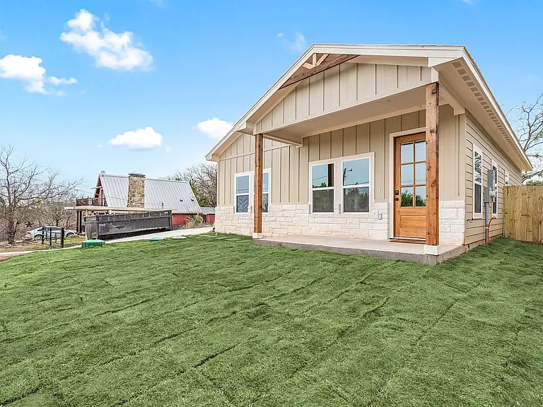 9072 Brazos River Dr — Photo 15