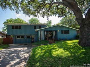 4222 Vantage View Dr, San Antonio, TX 78228