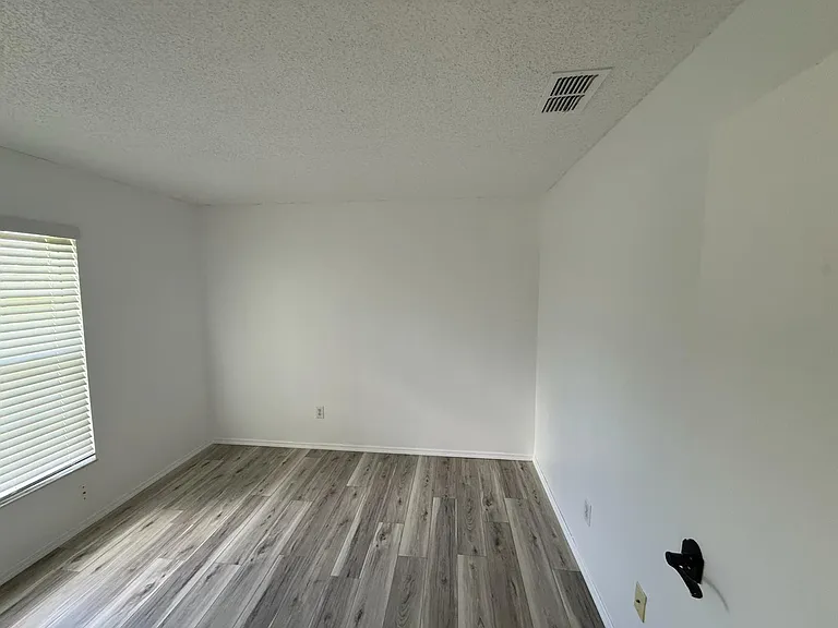 13531 Summerton Dr — Photo 13