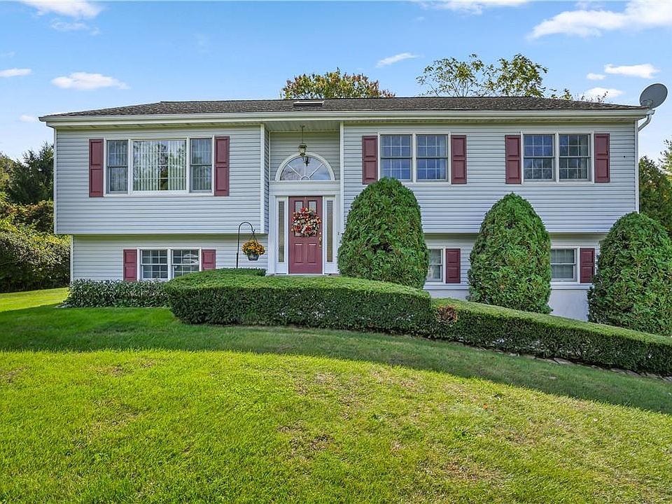 1st image of 15 Hickory Drive
