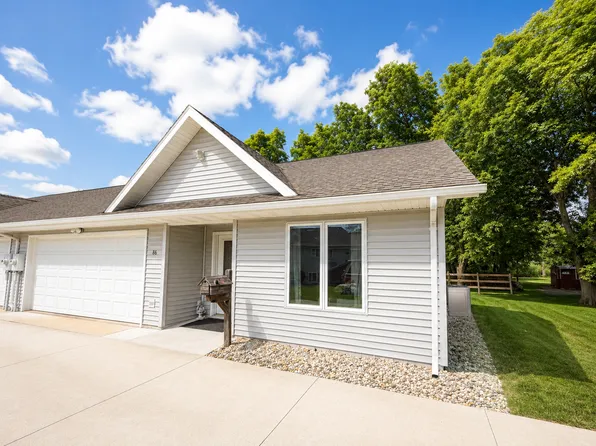 86 Knopp Valley Dr, Winona, MN 55987
