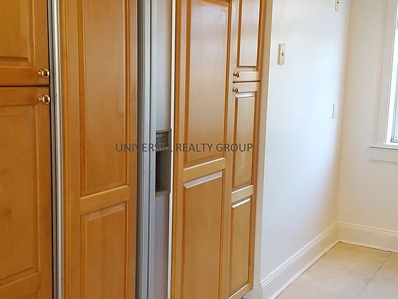 2nd image of 3112 45th St