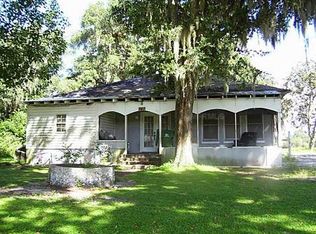 247 Palm Ave, Center Hill, FL 33514